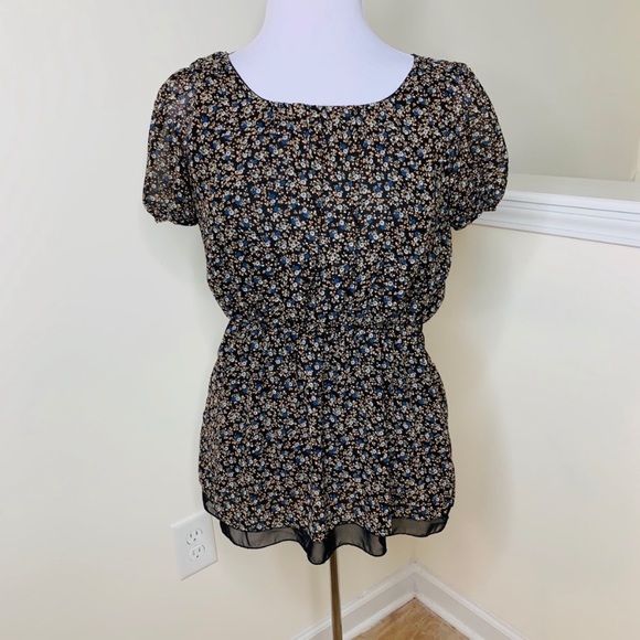XXL Tops - XXL floral M top